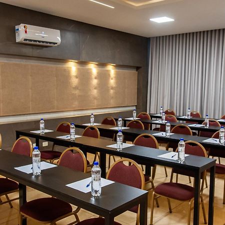London Hotel Londrina Zewnętrze zdjęcie