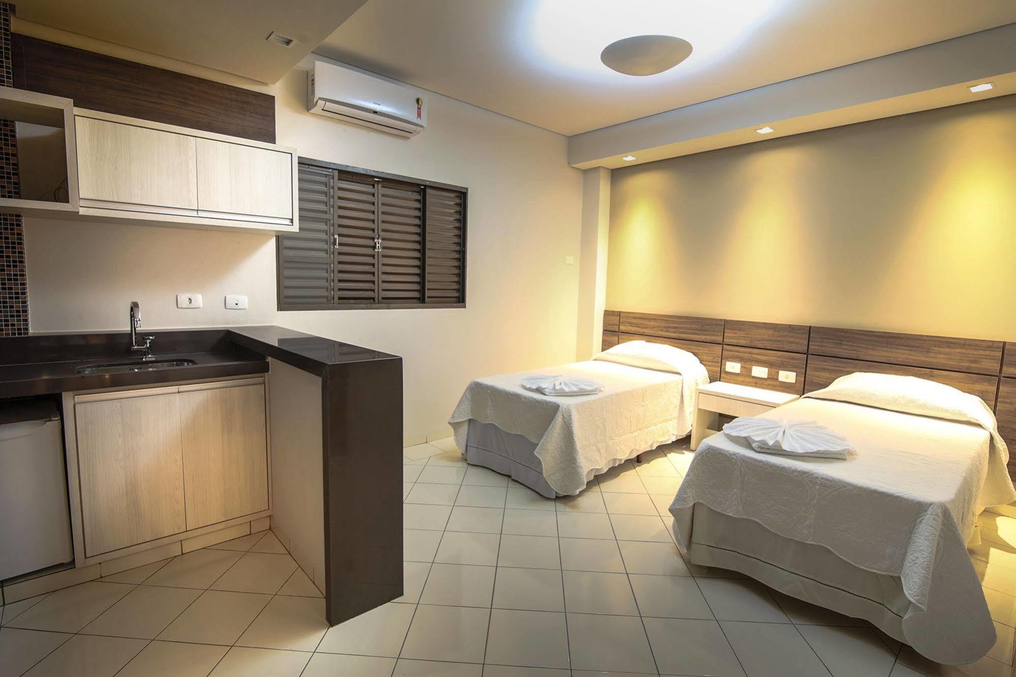 London Hotel Londrina Zewnętrze zdjęcie