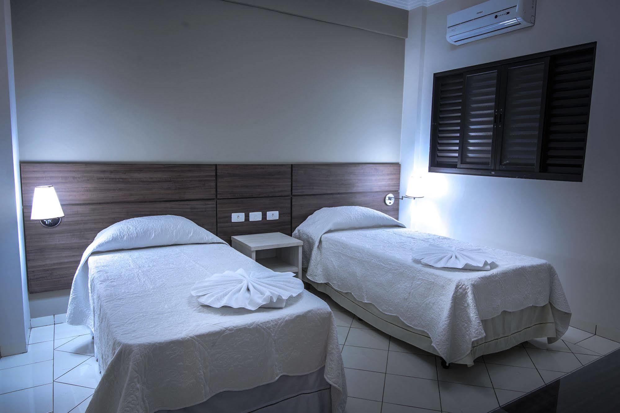 London Hotel Londrina Zewnętrze zdjęcie